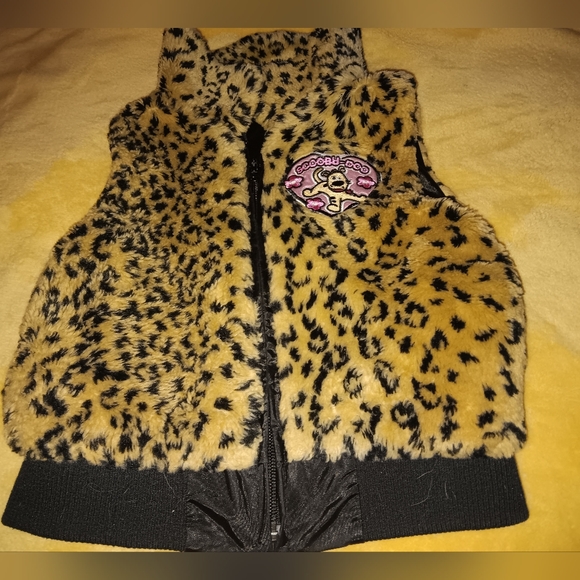 Scooby-Doo! Other - Girls size xsmall 4/5, Scooby Doo leopard print vest